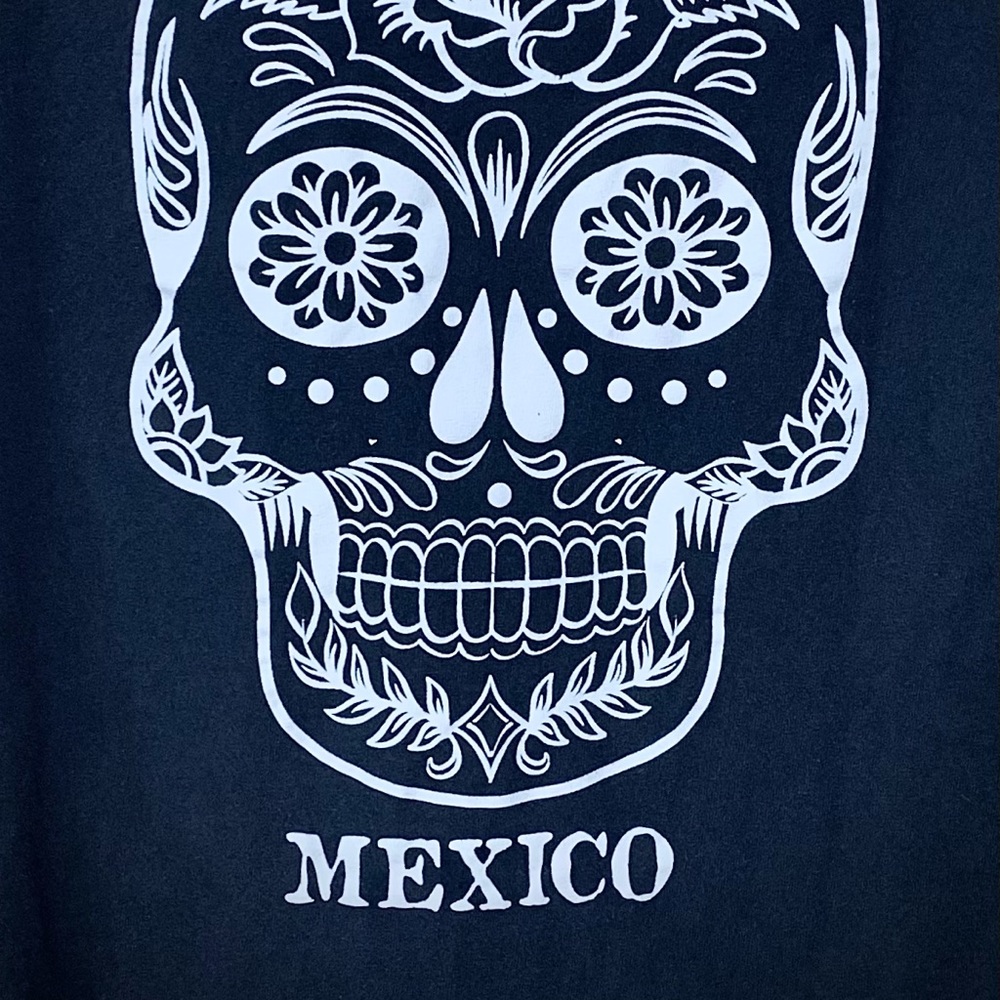 EUC Men’s Tropical Relax Mexico T size XXL